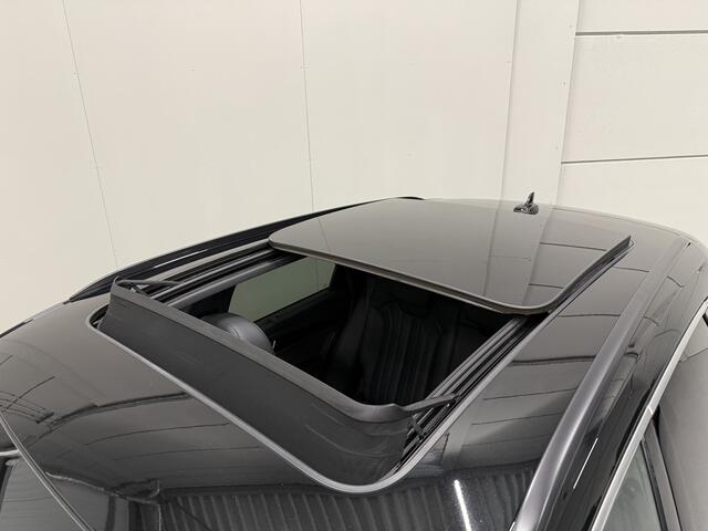 Audi Q5 55 TFSI e quattro Competition PANO/LUCHTVERING/TREKHAAK/21"/MATRIX/KEYLESS/VIRTUAL/CARPLAY/SFEER/ZWART LEER SPORT/PRIVACY/VOLLEDIG AUDI DEALER HISTORIE, NET OH BEURT GEHAD MET RONDOM NW. BANDEN