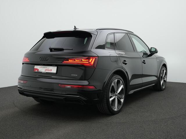 Audi Q5 55 TFSI e S tronic quattro S edition Competition / S-Line | Trekhaak | Luchtvering | Geheugen-/massagestoel | Head-up display | Bang & Olufsen | Leder/alcantara