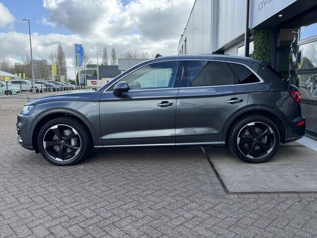 Audi Q5 55 TFSI e quattro Competition S-Line | HUD | B&O | Pano | Luchtvering | Carplay |