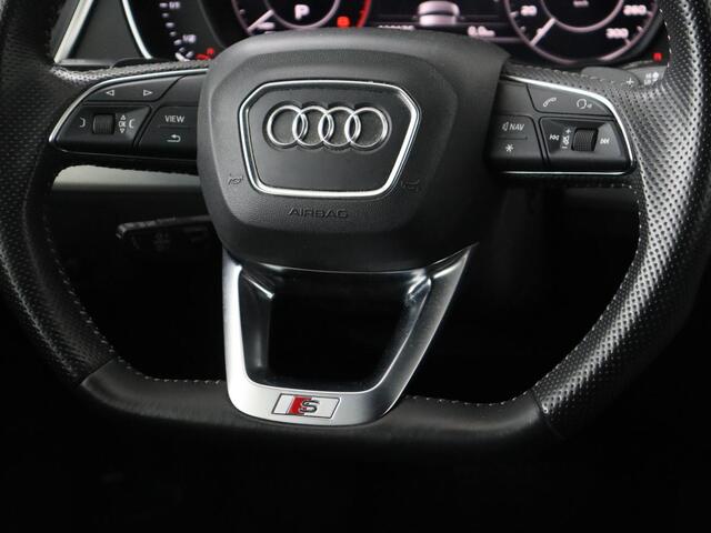 Audi Q5 55 TFSIe quattro S edition | Panoramadak | Carplay | Stoelverwarming | Trekhaak | Adaptive cruise | 20'' | Leder/Alcantara | Camera | Navigatie | DAB | Virtual Cockpit | Full LED | S Line | PHEV | Plug In