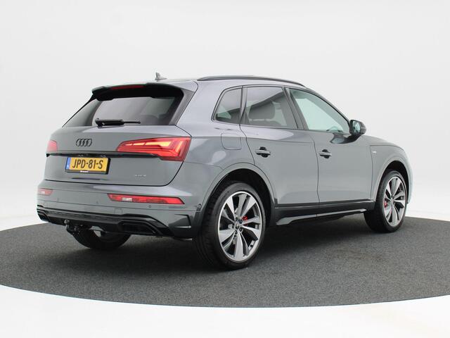 Audi Q5 55 TFSi e 367 Pk Automaat S-Line | Panoramadak | Adaptive Cruise | CarPlay | Stoelverwarming | Climate Control | Stuurverwarming | 360 camera | Trekhaak | 21 inch | 8.999 Km!!