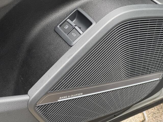 Audi Q5 Sportback 55 TFSI e S-Line Pano B&O Massage Camera