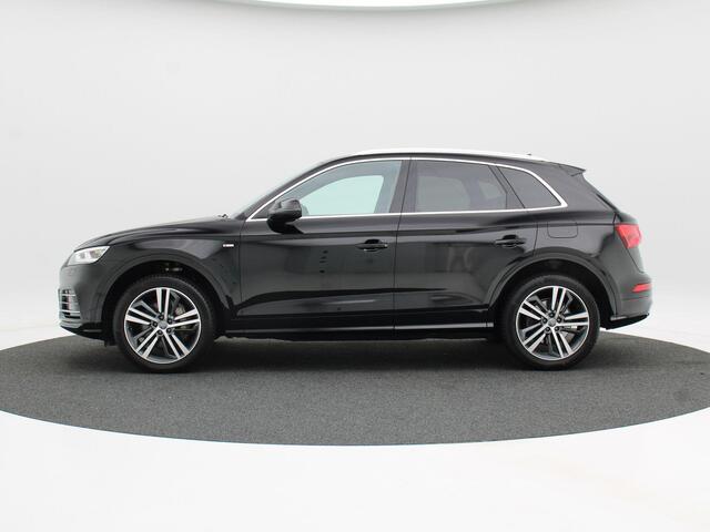 Audi Q5 55 TFSi e 367 Pk quattro S-Line | LED | Elektrische Achterklep | Privacy Glass | Stoel Verwarming | Cruise Control | 20 Inch