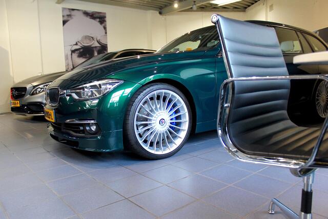 Audi Q5 55 TFSI e S edition Competition Full Options