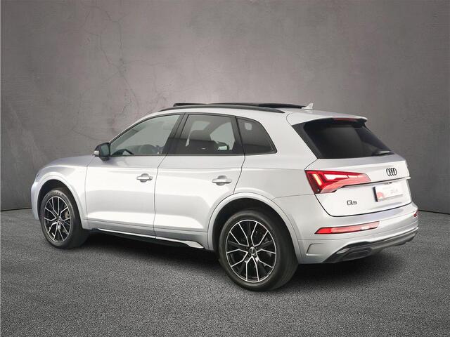 Audi Q5 40 TFSI S edition | Pano | Trekhaak | Audi Sound | Parkassist | Cruise control | Matrix-led | Carplay | 20" |