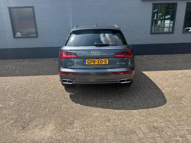 Audi Q5 55 TFSI e quattro Competition trekhaak, zomer/winterwielen, als nieuw!!! 3mnd garantie