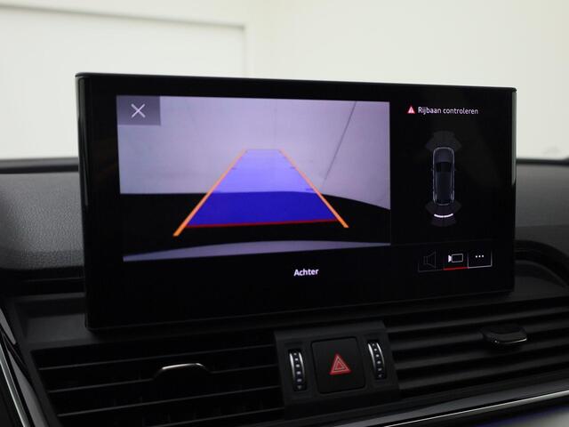 Audi Q5 50 TFSIe 299pk Advanced edition · Panoramadak · Leder · Trekhaak · Stoelverwarming · Apple/Android Car Play ·