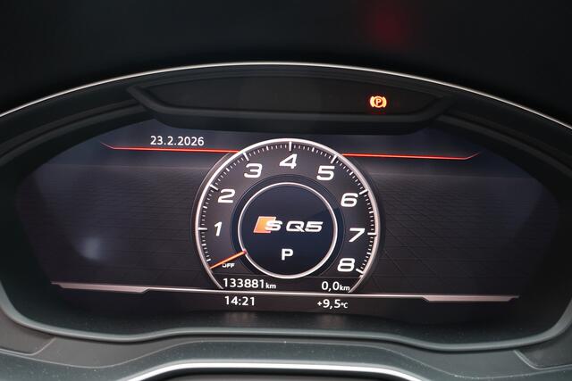 Audi Q5 3.0 TFSI 354 PK SQ5 | Stoelventilatie | ACC | B&O | CarPlay | Camera | Elek. trekhaak | Carbon inleg | Keyless Go | Elek trekhaak