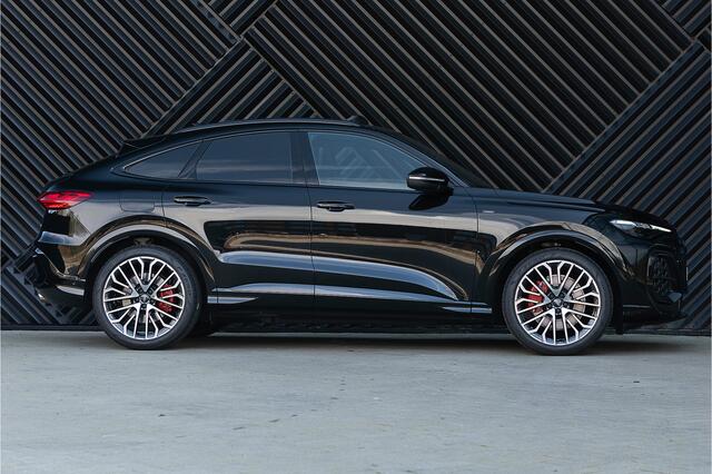 Audi Q5 Sportback 2.0 e-hybrid quattro 270 KW S edition Competition ACC Pano BijrijderDisplay DIRECT LEVERBAAR 360 Matrix B&O Ambient Head Up Trekhaak