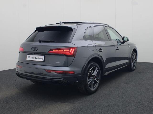 Audi Q5 55 TFSIe 270kW/367PK quattro S Line · Panoramadak · Apple/Android Car Play · Camera · Leder/Alcantara · Drive select