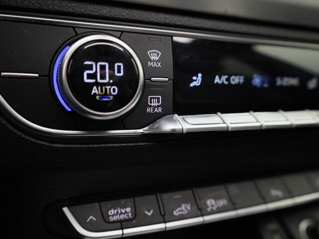 Audi Q5 Sportback 50TFSIe 220kW/299PK S Line · Panoramadak · Apple/Android Car Play · Camera + Parkeersensoren