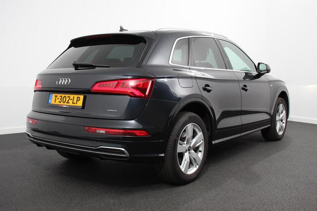 Audi Q5 50 TFSI e quattro Pro Line S-Line Plugin Hybrid | Navigatie | Climate Control | Led | Parkeer sensoren V+A | Stoelverwarming | Virtual Cockpit | Extra Getint Glas