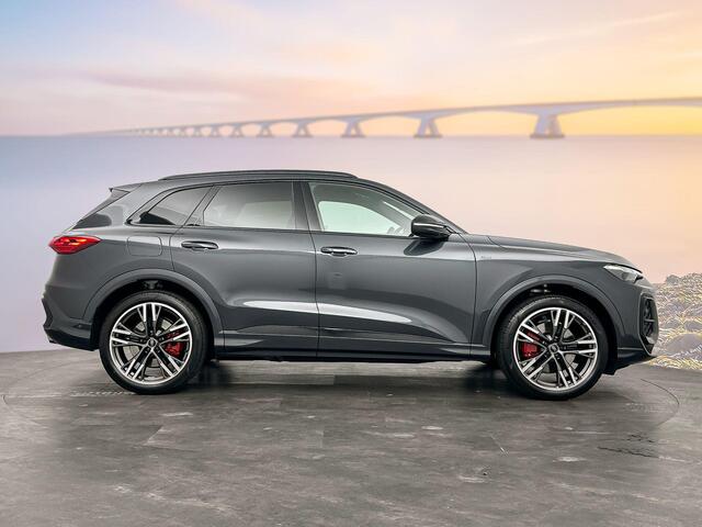 Audi Q5 S edition Competition e-hybrid 270 kW / 367 PK SUV