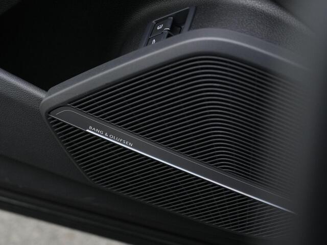 Audi Q5 Sportback 50 TFSI e 299 pk S-Line | Trekhaak | Luchtvering | Geheugenstoel | Head-up display | 360 Camera | Bang & Olufsen