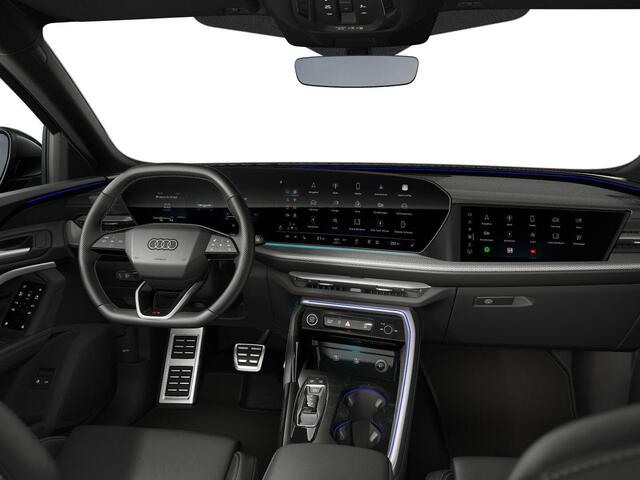 Audi Q5 S edition (B10) e-hybrid 220 kW / 299 PK SUV 7 ve | Luchtvering | Trekhaak | Panoramadak | Stoelverwarming voor + achter | Stuurwielverwarming | OLED Achter verlichting | Ambiente lichtpakket Pro |