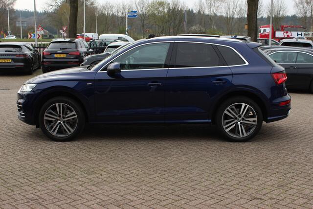 Audi Q5 2.0 TFSI quattro Launch Edition / Trekhaak / Panoramadak / 360Camera / Head-up / Keyless / B&O 3D / Standkachel / 20'' / Matrix LED / Elektr. stoelen / Stoelverwarming 4x / Dodehoek / DAB / ACC