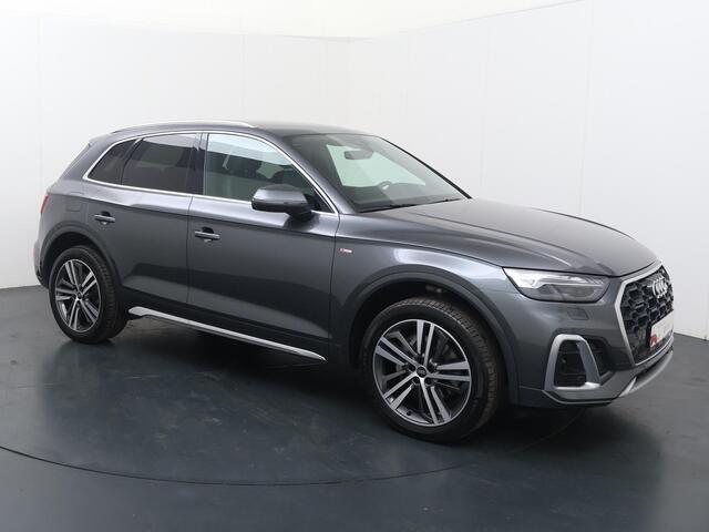 Audi Q5 50 TFSI e S edition | 299 PK | SoH 100% | Adaptive cruise control | Dodehoek detectie | Climate control | S line | Achteruitrijcamera |