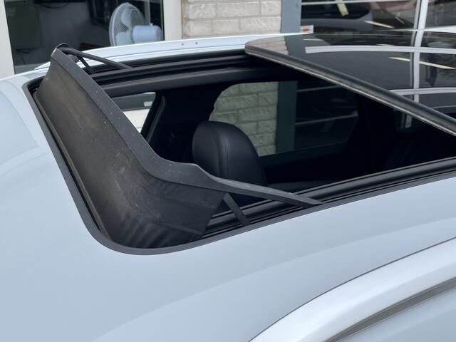 Audi Q5 55 TFSI e quattro Competition / AUTOMAAT/ 367 PK/ PANO/ LUCHTVERING/ LEER/ TREKHAAK/ CAMERA/ ACC/ ELEK.KLEP/ DODEHOEK/ CLIMA/ STOELVERWARM./ DAB/ NAVI/ LED