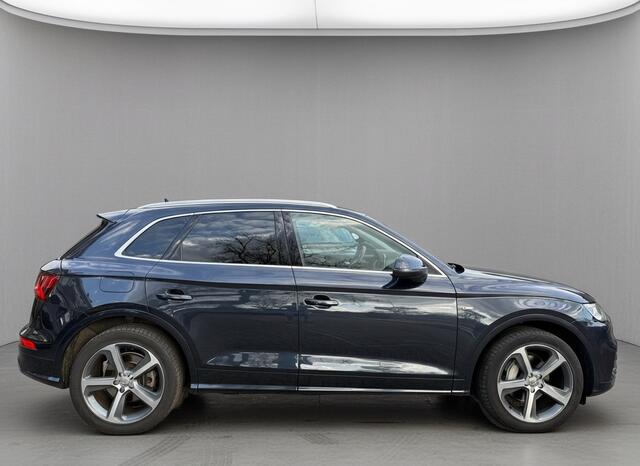 Audi Q5 2.0 TFSi 252pk Quattro Sport, Pano | Luchtvering | Virtual