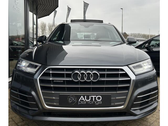 Audi Q5 2.0 TFSI quattro Launch Edition 252PK | 3x S-Line | NL AUTO | 2e Eigenaar | PANO | Sfeer Verlichting | NAP | 20 Inch met All Season | Stoelverwarming | Elektrische Achterklep | Nieuwe APK |