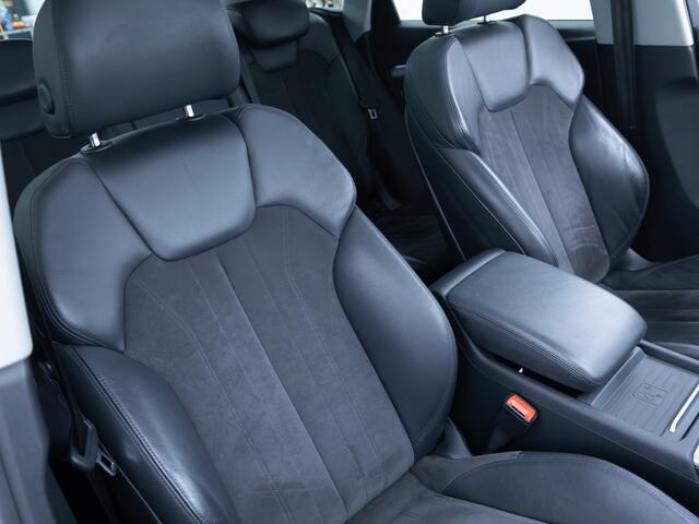 Audi Q5 50 TFSI e quattro 300 PK | Panormadak | Luchtvering | Elec. trekhaak | Stoel- Stuur_ & Achterbankverw. | Digitaal dashboard, Elec. achterklep, Navigatie, Adaptive Cruise control