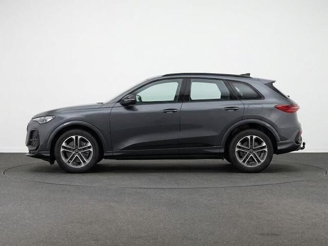 Audi Q5 S edition e-hybrid 299 pk | Panorama-glasdak | Techniekpakket plus | Trekhaak, elektr. wegklapbaar | Geheugen bestuurdersstoel |