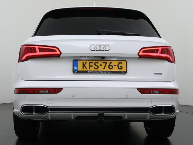 Audi Q5 55 TFSI e quattro Competition 32.000KM! |PANO| ELEKTRISCHE TREKHAAK| ELEK. ACHTERKLEP |MASSAGE| ADAPTIVE CRUISE| CAMERA| NET ONDERHOUD GEHAD RIJKLAAR INCL. 12 MND BOVAG GARANTIE| SFEERVERLICHTING