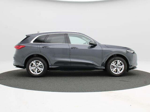 Audi Q5 2.0 TFSi e-hybrid quattro 300 Pk Advanced edition | Stoelverwarming | Camera | Panorama dak | Adaptive Cruise | CarPlay | Trekhaak | 18 Inch | 3.289 Km !!