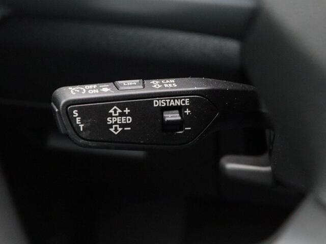 Audi Q5 2.0 TFSi e-hybrid quattro 300 Pk Advanced edition | Stoelverwarming | Camera | Panorama dak | Adaptive Cruise | CarPlay | Trekhaak | 18 Inch | 3.289 Km !!