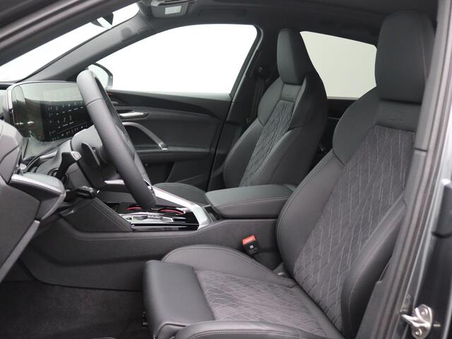 Audi Q5 2.0 TFSI e-hybrid quattro S edition Competition Pano-Schuifdak, Trekhaak, S-Line, Memorystoel, 21" LM Velgen, Side Assist, Keyless, Elektr. Achterklep, Head-Up Display