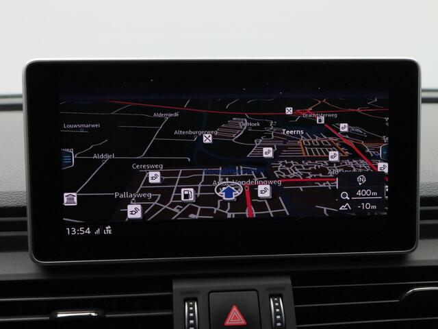 Audi Q5 55 TFSi e quattro Competition 367 Pk | Stoelverwaring | Camera | Navigatie | Adaptive Cruise | Climatronic | Matrix LED | 20 Inch