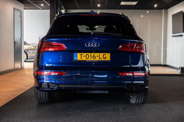 Audi Q5 55 TFSI PHEV S Line | Quattro | Camera | Stoelverwarming |