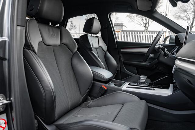 Audi Q5 Sportback 50 TFSI e S edition | Keyless | Optiekpakket zwart plus | Parkeerhulp plus | 20" | Ambienteverlichting plus