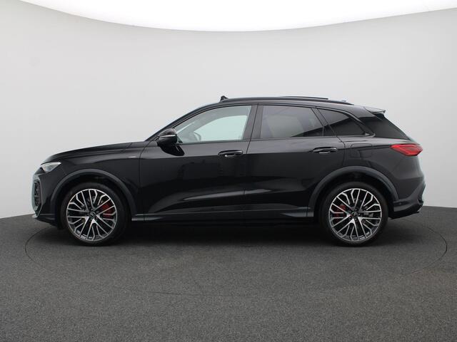 Audi Q5 2.0 TFSI e-hybrid quattro S edition Competition Pano-Schuifdak, Trekhaak, S-Line, Memorystoel, 21" LM Velgen, Side Assist, Keyless, Elektr. Achterklep, Head-Up Display