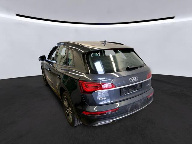 Audi Q5 50 TFSI e 299pk PHEV Pro Line / Trekhaak 2000kg / Camera / Navigatie / Wordt Verwacht