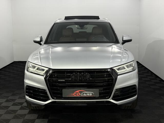 Audi Q5 2.0 TFSI quattro Launch Edition 3X S-Line Panoramadak, Leder, Camera, Navi, Virtual desk, Keyless start, Cruise control, Lichtmetalen velgen, Stoelverwarming