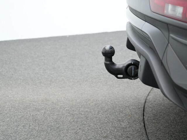 Audi Q5 Sportback 50 TFSI e 299 pk S-Line | Panoramadak | Trekhaak | Fijnnappa leder | Matrix LED | Achteruitrijcamera | Stoelverwarming