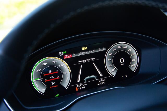Audi Q5 55 TFSI e QuattroS edition , Adap. cruise, Carplay,