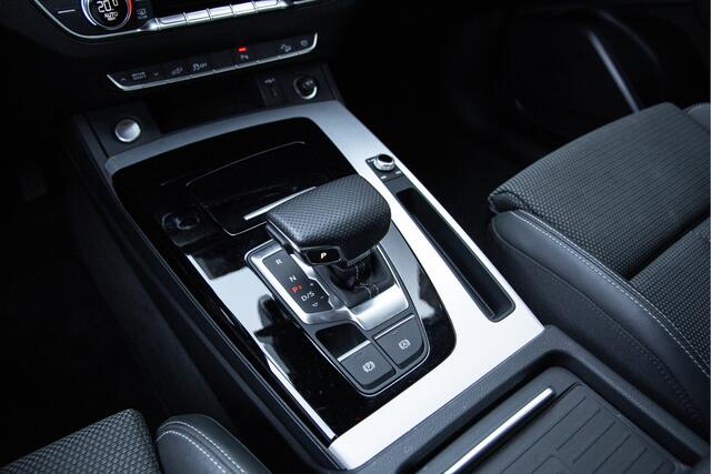Audi Q5 55 TFSI e QuattroS edition , Adap. cruise, Carplay,