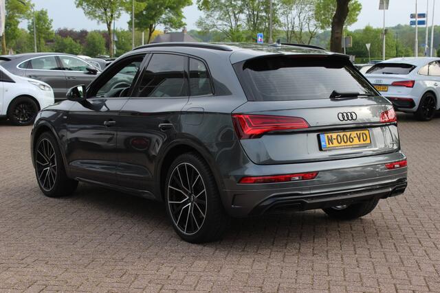 Audi Q5 50 TFSI e S edition NL Auto! / SoH 94,4% / 360Camera / Half leder / 20'' / Adapt.cruise / BTW Auto