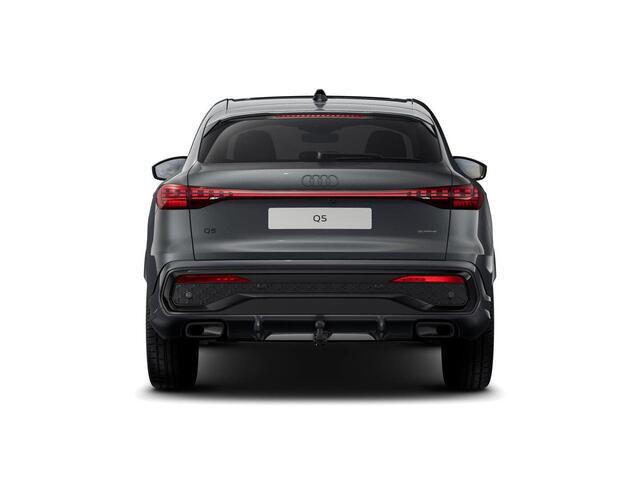 Audi Q5 Sportback e-hybrid quattro S edition Competition 367 PK · Stoelventilatie · Glazen panoramadak · B&O Premium 3D