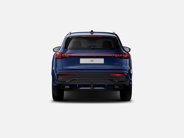 Audi Q5 2.0 TFSI e-hybrid quattro S edition Competition 367 PK · Trekhaak elek. wegklapbaar · Winterpakket · Privacy glas
