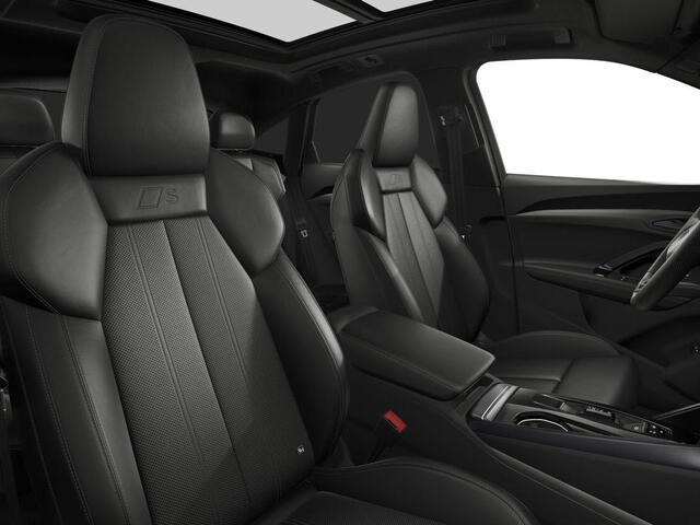 Audi Q5 Sportback 2.0 TFSI e-hybrid quattro S edition Competition 367 PK · Glazen panoramadak · Head-up display · B&O premium 3D