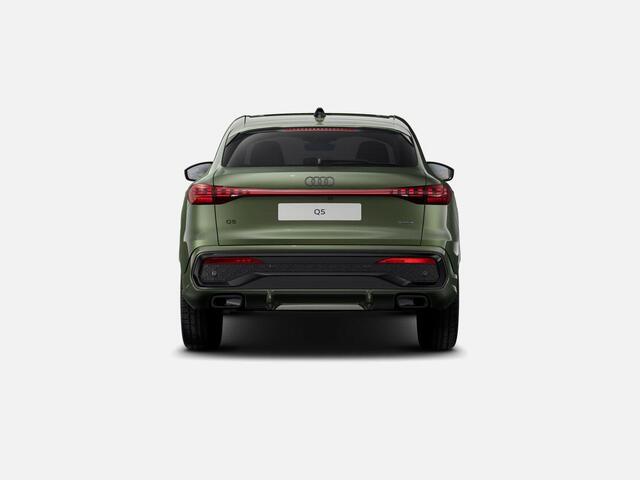 Audi Q5 Sportback 2.0 TFSI e-hybrid quattro S edition Competition 367 PK · Glazen panoramadak · Head-up display · B&O premium 3D