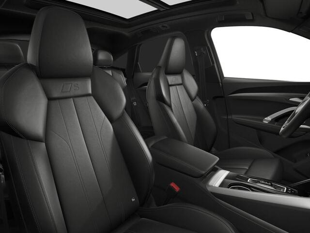 Audi Q5 Sportback 2.0 TFSI e-hybrid quattro S edition 299 PK · Glazen panoramadak · Tech plus · Trekhaak elek. wegklapbaar