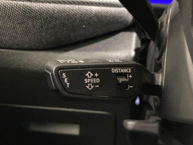 Audi Q5 S Line 220kW/299PK e-hybrid quattro · Panoramadak · 360°Camera · Trekhaak Drive select · Garantie t/m 18-03-2031 of 100000km.