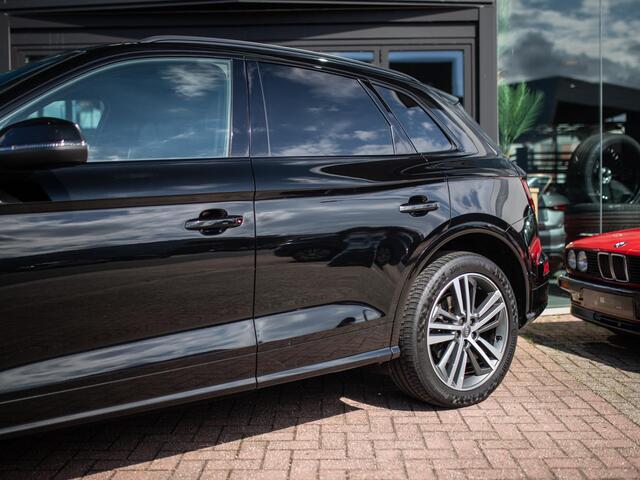 Audi Q5 2.0 TFSI quattro Sport S Line Black Edition