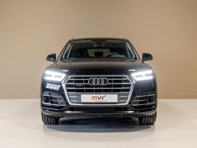 Audi Q5 2.0 TFSI quattro Sport / 252pk / Apple carplay / Stoelverwarming / Adaptieve cruise control /
