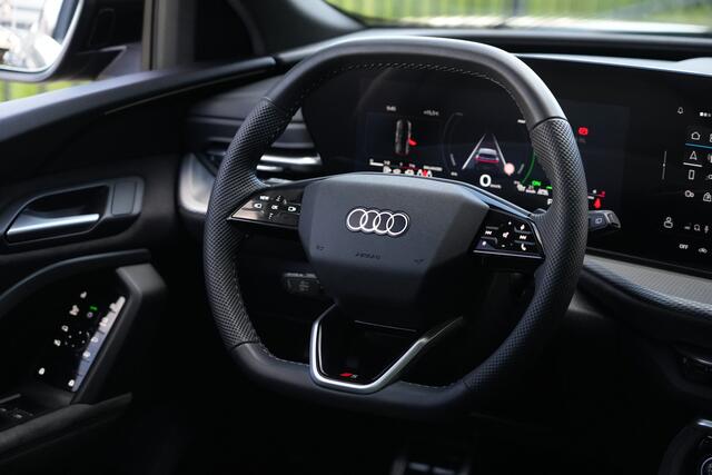 Audi Q5 Sportback 2.0 TFSI e-hybrid quattro S edition 299pk Panoramadak/360camera/Navigatie