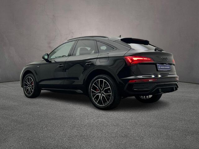 Audi Q5 Sportback 50 TFSI e 300PK quattro S edition | Trekhaak | Stoelverwarming voor + achter | Tour/City-Pack | Matrix | 20-Inch | Privacy-Glas | Ambient-Lightning |